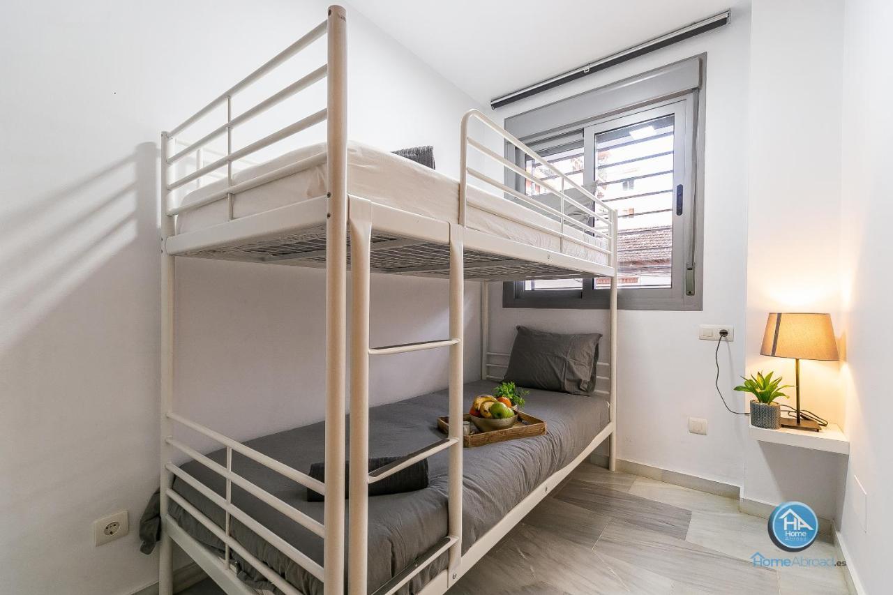 Malaga Boutique Stay - Carlos Haya Area With Parking Dış mekan fotoğraf
